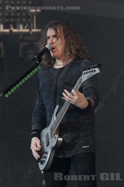 MEGADETH - 2016-06-12 - PARIS - Hippodrome de Longchamp - Stage 2 - David Warren Ellefson